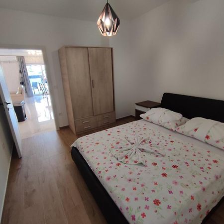 Luxury Apartments-La Dino Maky Vodice Rom bilde