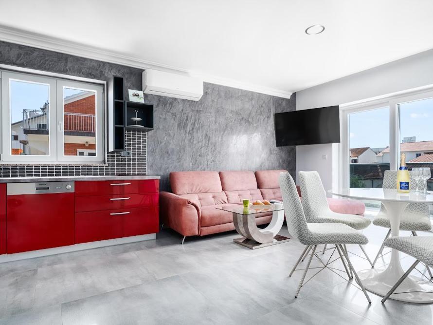 Luxury Apartments-La Dino Maky Vodice Rom bilde