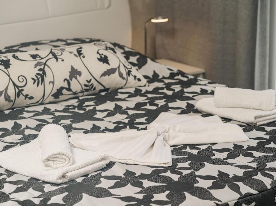 Luxury Apartments-La Dino Maky Vodice Rom bilde