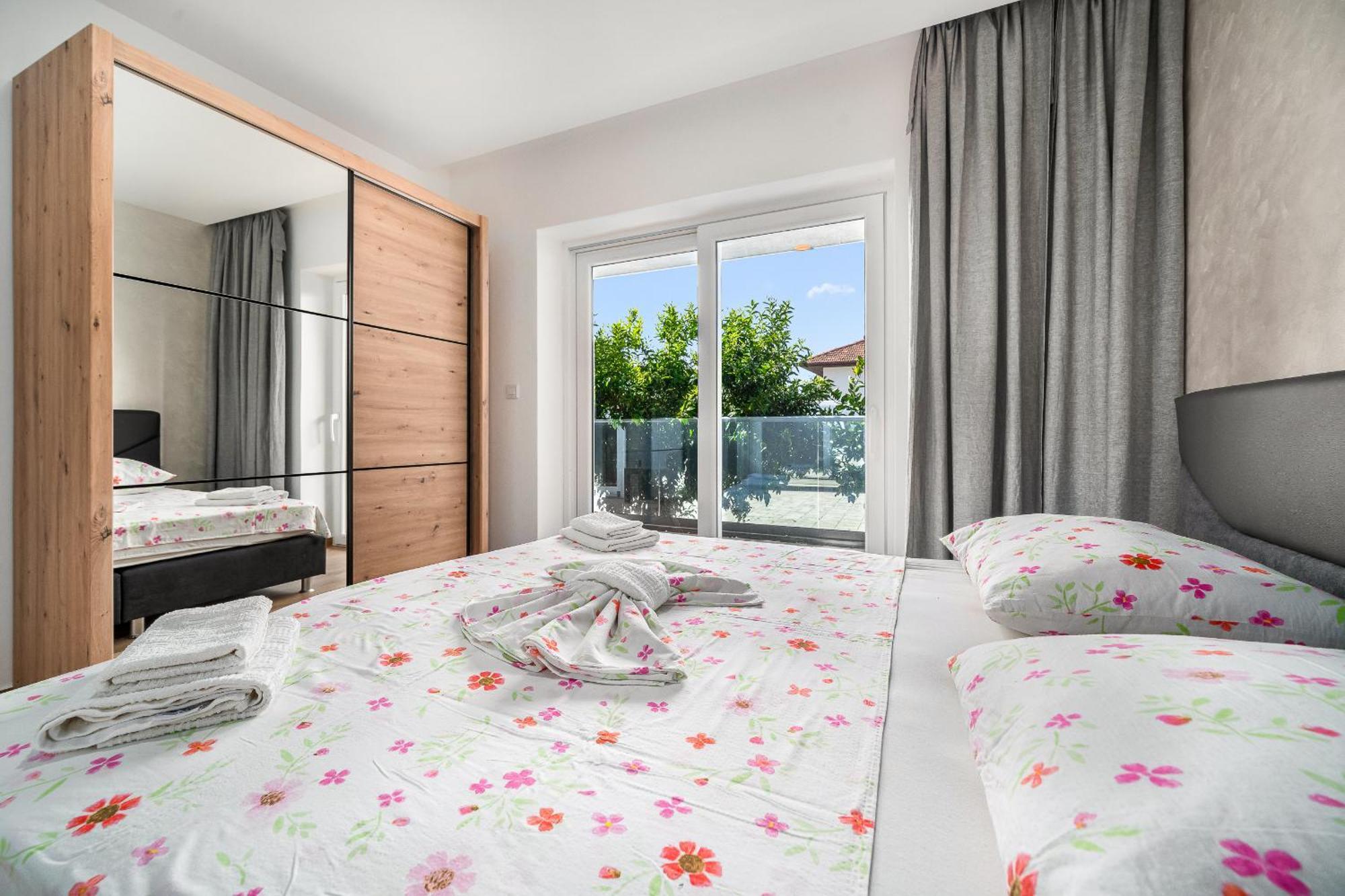 Luxury Apartments-La Dino Maky Vodice Rom bilde