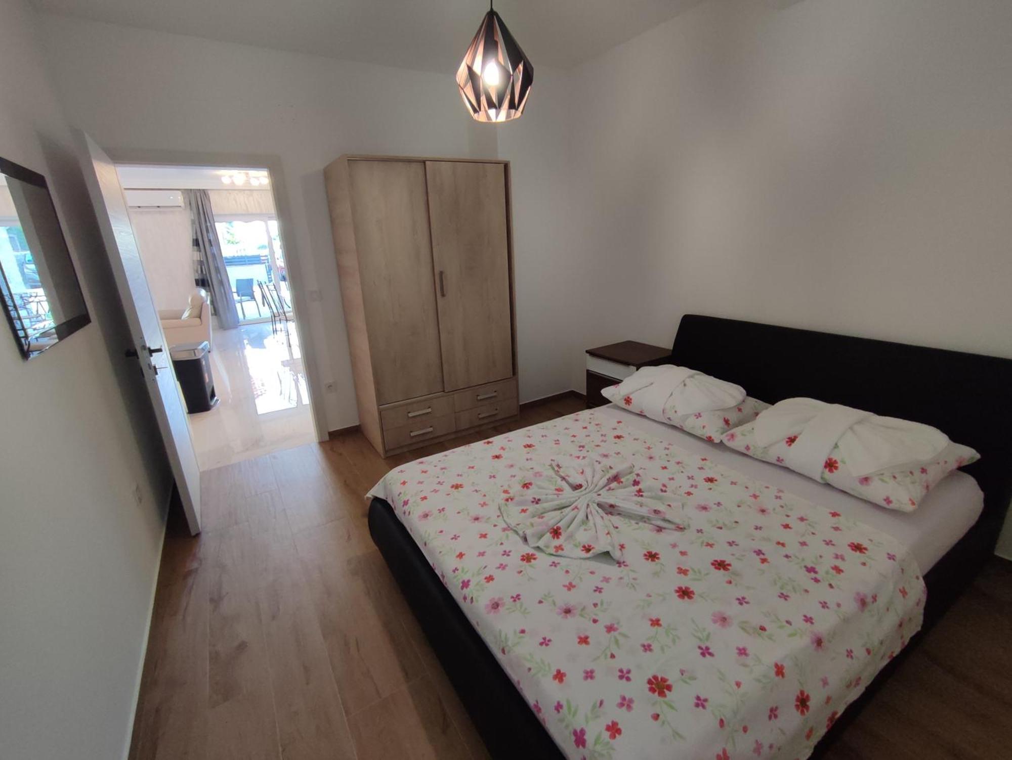 Luxury Apartments-La Dino Maky Vodice Rom bilde